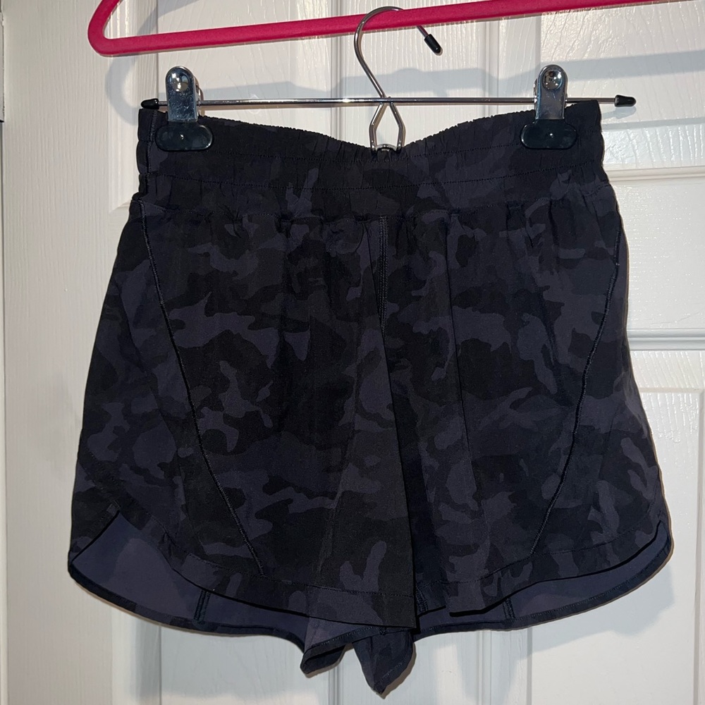 Lululemon camo leggings